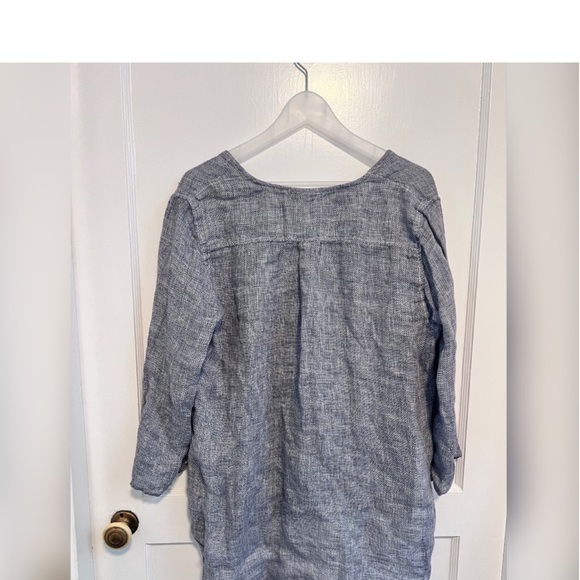 CP SHADES LIVIA DEEP V PULLOVER LINEN BLOUSE - Picture 5 of 5